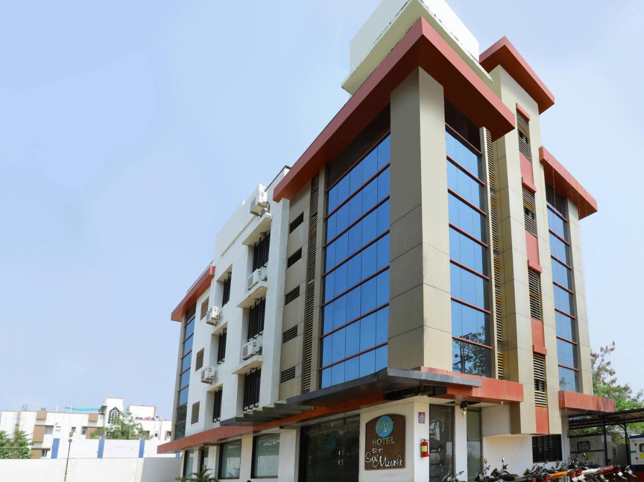 Oyo 4198 Hotel Shri Sai Murli シルディ エクステリア 写真